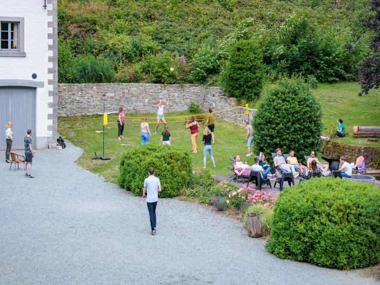 Singlereis Weekendjeweg XL (HBO-WO) Landhuis in St. Hubert - Ardennen